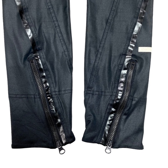 STELLA Mccartney Adidas Spell out Waist Ankle zip Running tights in Shiny Black - Picture 9 of 10